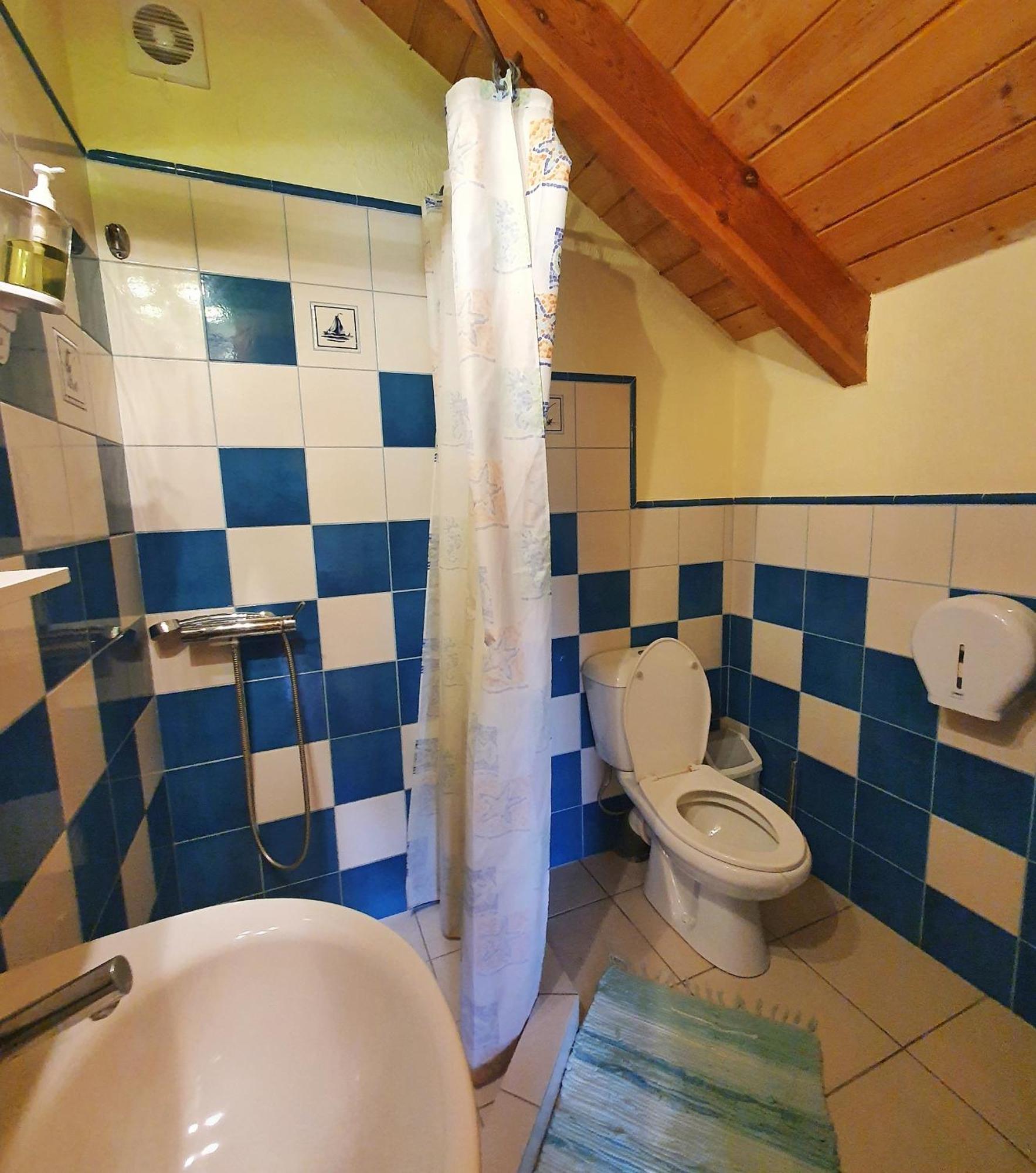 Kaimo Turizmo Sodyba, Sveciu Namai 